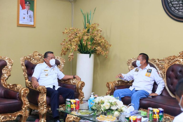 bupati 1