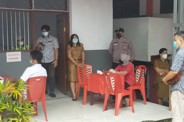 vaksin siswa Bitung