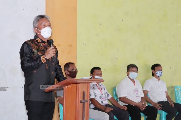 Bupati Franky Terpilih Ketua Komisi P/KB Jemaat Gmim “IMANUEL” Kawangkoan Bawah