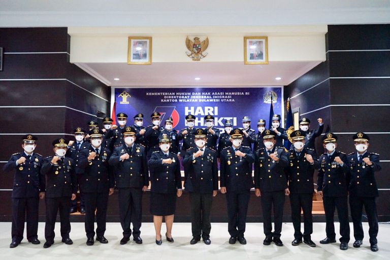 Kanwil Kemenkumham Sulut Ikuti Upacara Hari Bhakti Imigrasi ke 72 Tahun