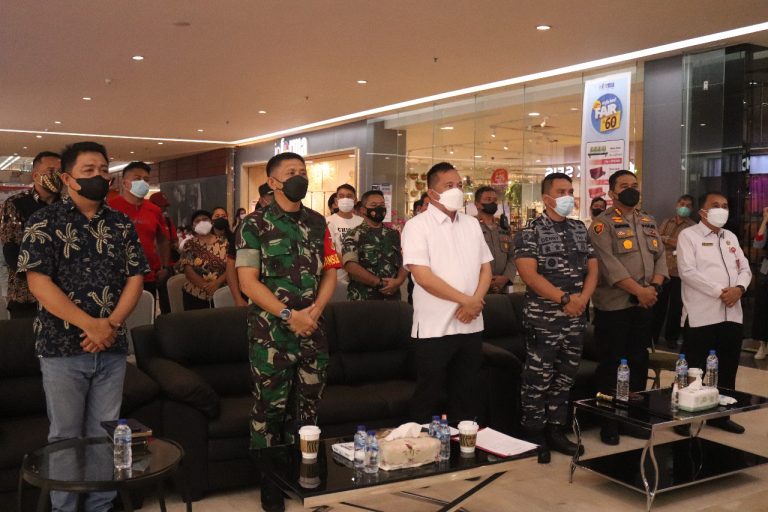 Wawali RS Laporkan Vaksinasi Kota Manado Lewat Vicon