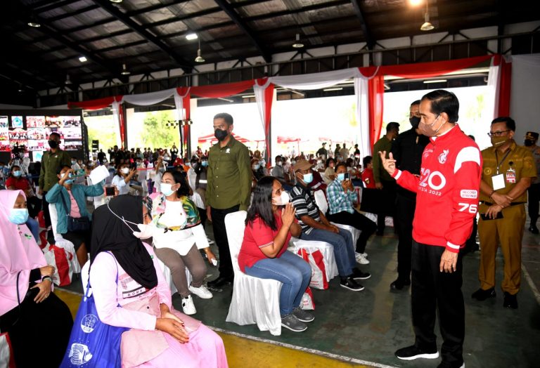 Vaksinasi di Sulut Diapresiasi Presiden Jokowi