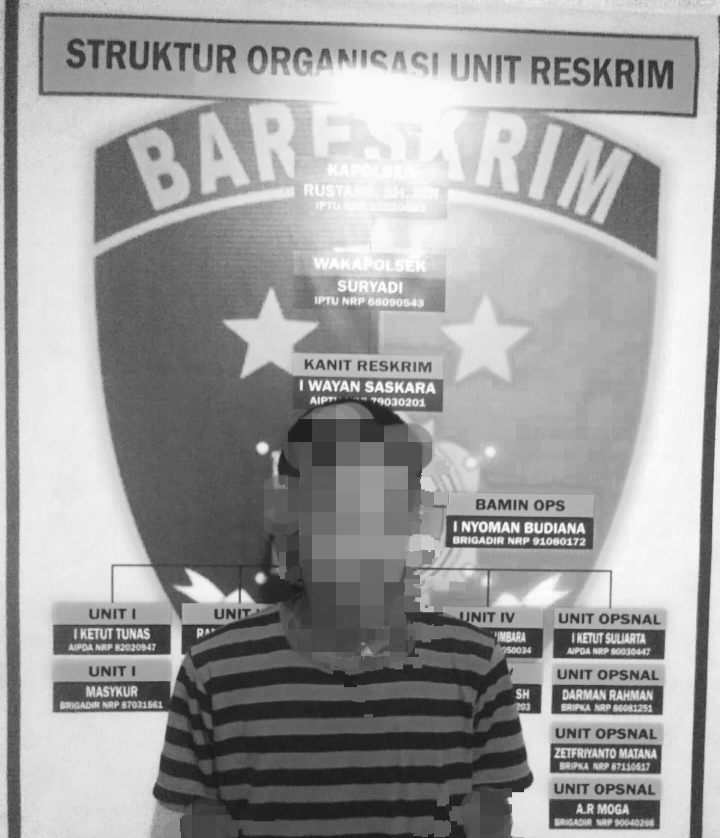 Tersangka NF (17), akhirnya digiring polisi ke Mako Polsek Palu Barat. Sabtu (29/4/ 2023)