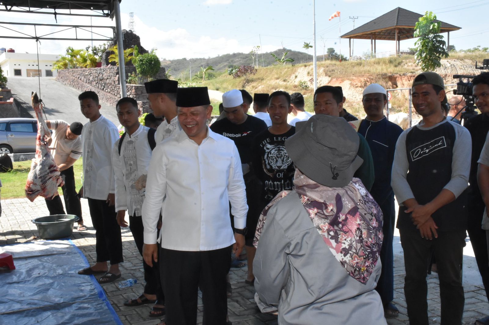 Kapolda Sulteng saat pelaksanaan Sholat Idul Adha 1444 Hijriah dan penyembelihan qurban, ' Qurban Presisi' Foto : Humas Polda