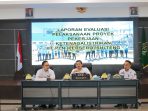 Kejati Sulteng Agus Salim, SH MH di kegiatan Laporan Evaluasi Pelaksanaan Proyek Pekerjaan Ketenagalistrikan PT PLN (Persero) Sulteng. Di Aula Kaili, Lantai 06 Kantor Kejaksaan Tinggi Sulawesi Tengah. Senin, (19/6/2023) Kejati Sulteng Agus Salim, SH MH di kegiatan Laporan Evaluasi Pelaksanaan Proyek Pekerjaan Ketenagalistrikan PT PLN (Persero) Sulteng. Di Aula Kaili, Lantai 06 Kantor Kejaksaan Tinggi Sulawesi Tengah. Senin, (19/6/2023)
