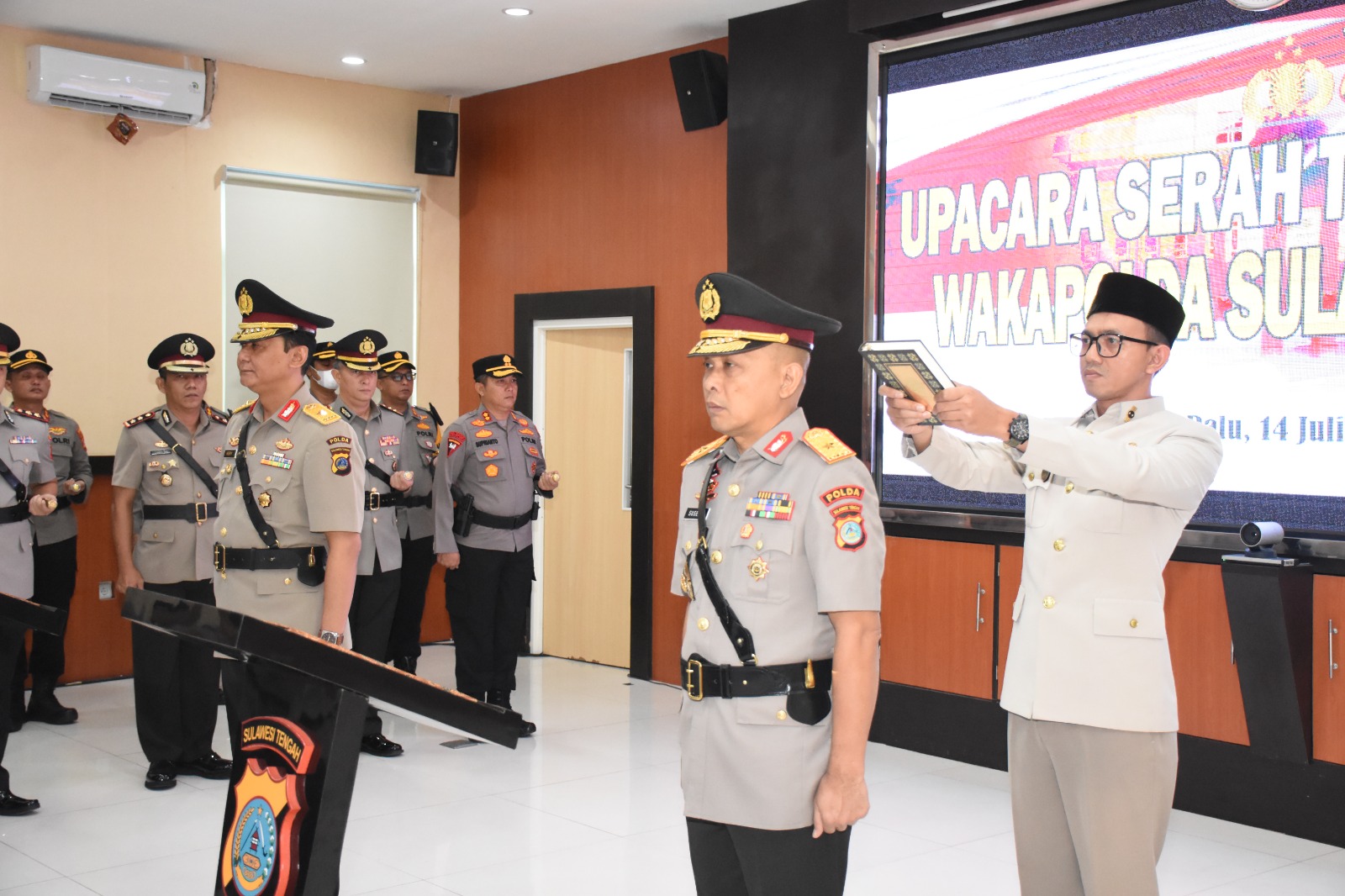 Sertijab Wakapolda Sulteng ; Brigjen Pol Soeseno Noerhandoko, resmi menjabat Wakapolda Sulteng menggantikan Brigjen Pol Hery Santoso