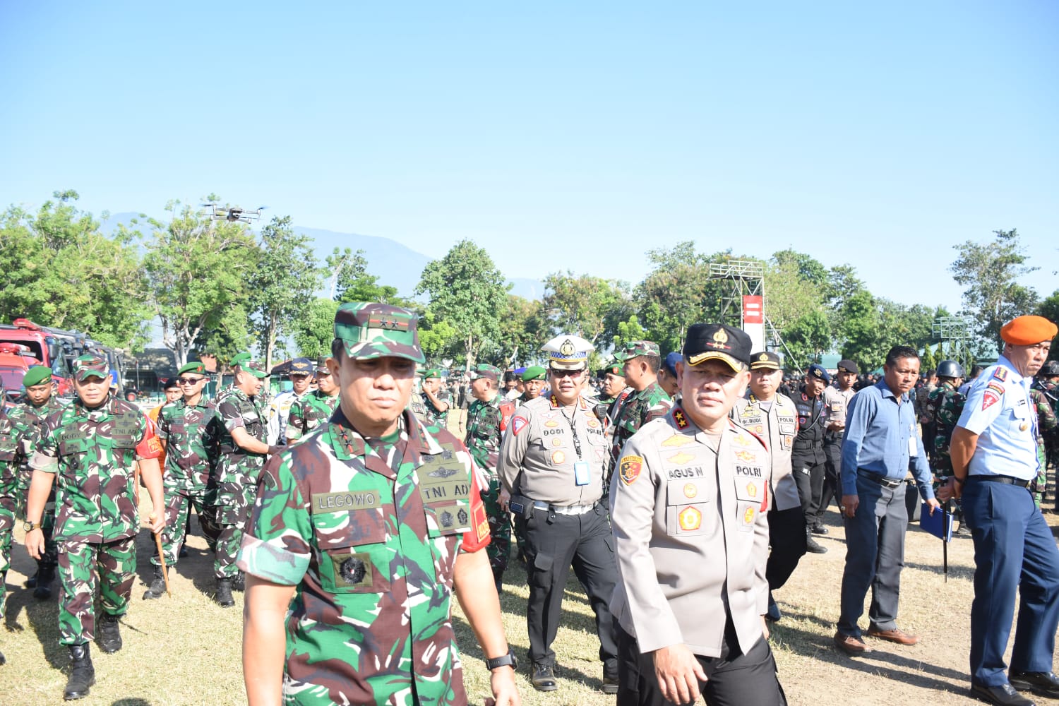 Sebanyak 3.116 Personel Gabungan TNI-Polri dan Instansi terkait disiagakan dalam kunjungan Presiden Jokowi ke Kota Palu. Foto : Humas Polda Sulteng