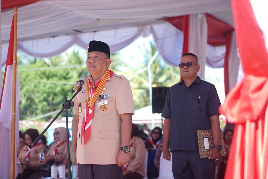 Bupati Bolmut