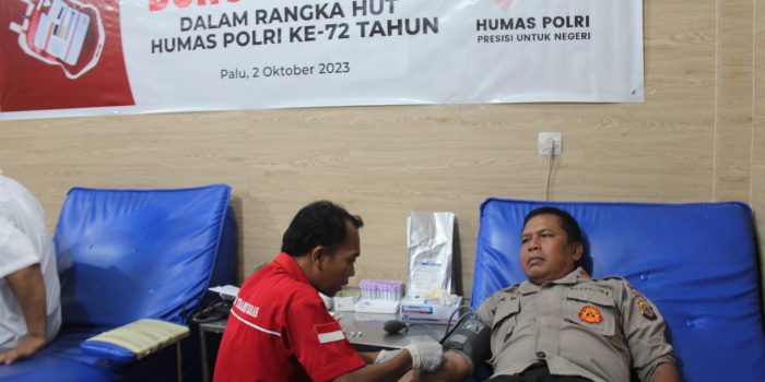 HUT Humas Polri Ke-72, Bidhumas Polda Sulteng Gelar Donor Darah. Foto : Humas Polda Sulteng