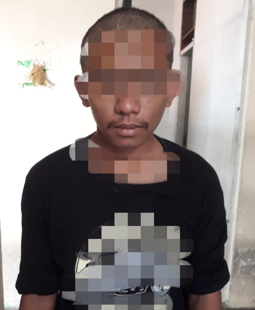 Pelaku RI seorang pelajar diamankan di Mapolsek Palu Selatan, Polresta Palu. Foto. Dok : Ist RN/suarasulut