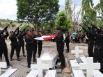 jenazah Polri Gelar Upacara Pemakaman Jenazah Putra Terbaik Korps Brimob Polri. Foto : Istimewa
