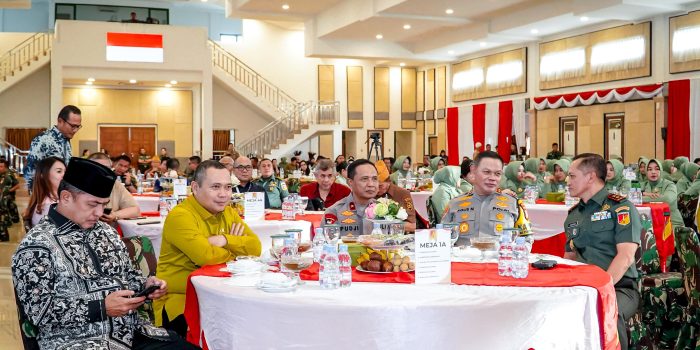 Kapolda Sulteng Irjen Pol. Dr Agus Nugroho menghadiri penggantian Panglima Komando Daerah Militer (Pangdam) XIII/Merdeka