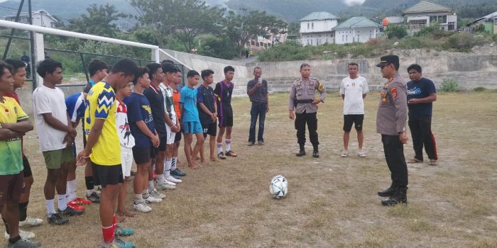Polsek Palu Barat berikan pembinaan ajang minat dan bakat para anggota geng motor ke Sepak Bola