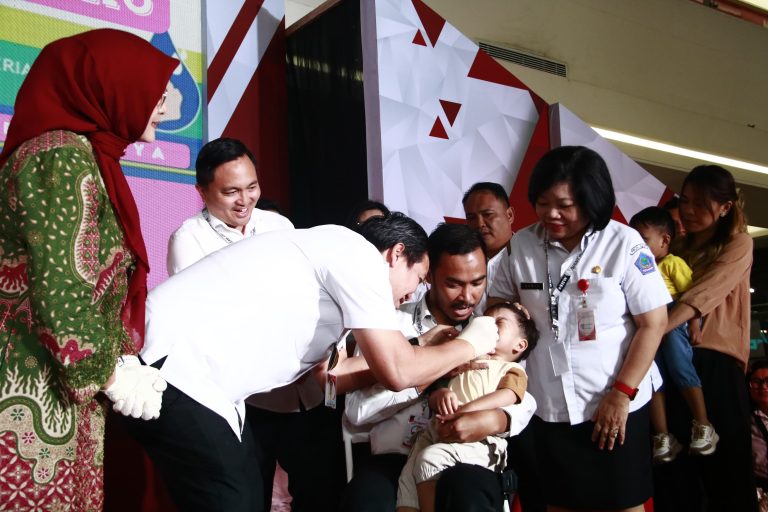 Sasaran Imunisasi Polio 320 Ribu Anak, Wagub kandouw:Komitmen, Sikap dan Tekad Bersama untuk Kerja Manusiawi