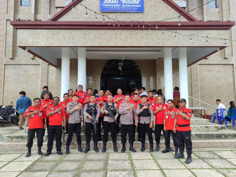 Ibadah Natal Hari Pertama, Pengamanan Personil Polres Mitra Tuai Apresiasi Masyarakat