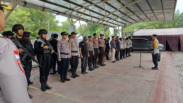 Kesiapan Personel Satgas Operasi Mantap Praja Diarahkan ke KPU Jelang Rapat Pleno. (Suarasulut/Ist)