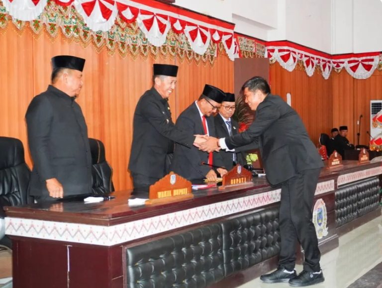 Sampaikan LKPJ di DPRD, Bupati Iskandar Beber Capaian Kinerja Makro Pemkab Bolsel  2024