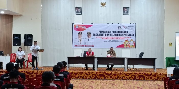 Wawali Richard Sualang Berikan Bonus Buat 22 Atlet PON XXI Aceh-Sumut