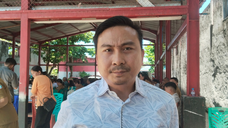 Anggota DPRD Sulut Soroti Kerusakan Jalan Nasional di Bitung Saat Reses