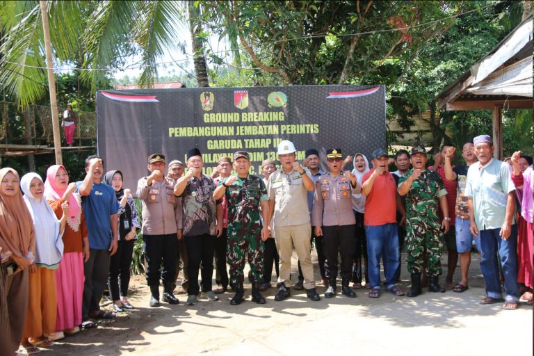 Dandim Bolmong Pimpin Peletakan Batu Pertama Pembangunan Jembatan Perintis di Lobong