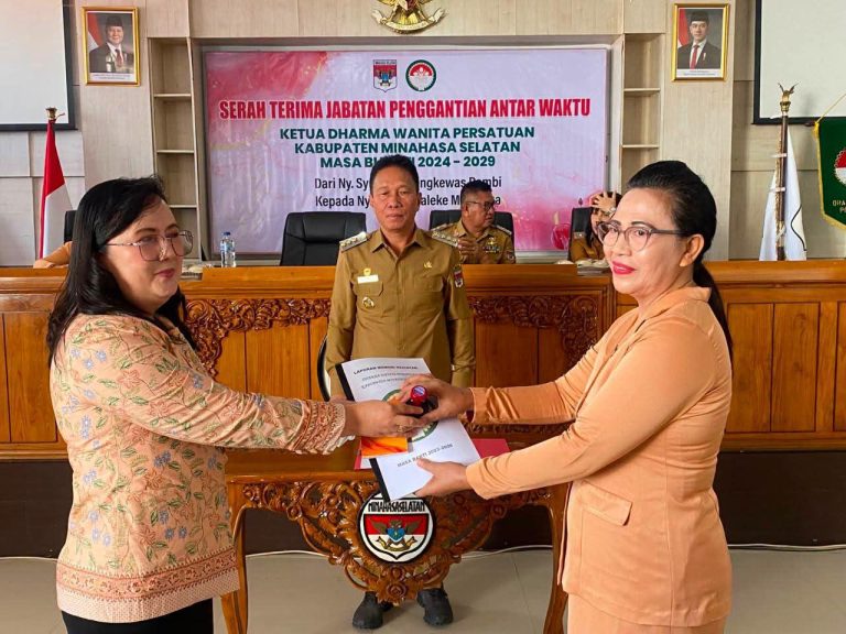 Estafet Kepemimpinan DWP Minsel Berganti, Franky Wongkar Tekankan Peran Strategis Perempuan dalam Pembangunan