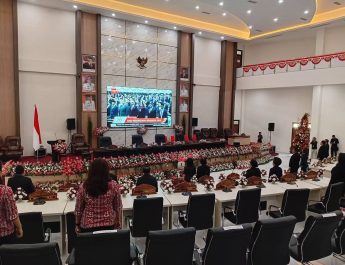 Pidato Kenegaraan Presiden Didengar Langsung, Wali Kota Manado Hadiri Paripurna HUT ke-81 RI