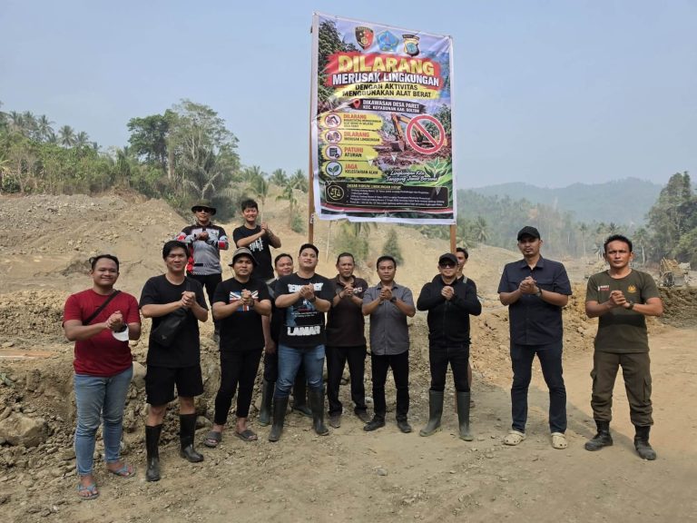 ‎Subdit IV Ditreskrimsus Polda Sulut Pasang Baliho Peringatan di Paret